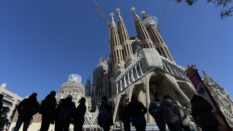 Espagne : 4 380 euros d'amende pour avoir protesté seins nus dans une église
