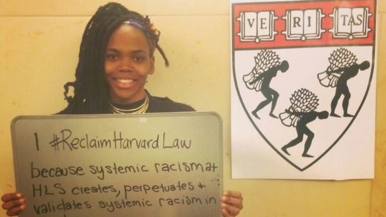 Harvard épure l'emblème de son université de droit, souvenir de l'esclavagisme