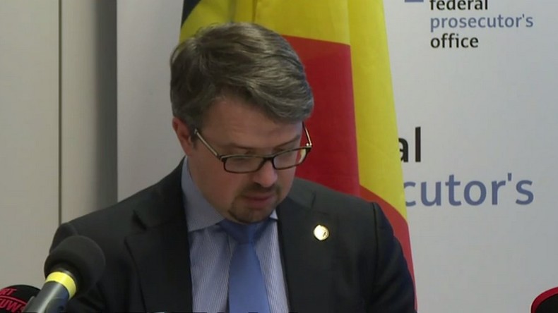 La conférence de presse du Parquet belge sur la détention du suspect dans les attentats
