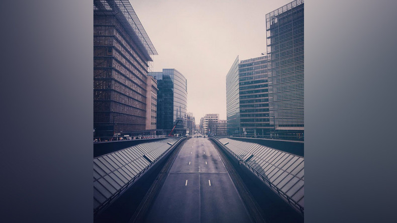Les gens évitant de sortir, Bruxelles ressemble à une ville morte (PHOTOS)