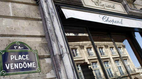 Vol à main armée à la bijouterie Chopard place Vendôme à Paris 