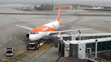 Un Airbus évite par miracle de graves problèmes après qu’une clé a été oubliée sur son aile