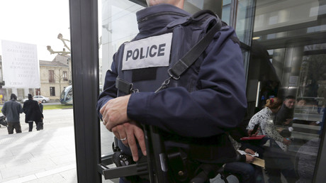Violences policières : l'ONG chrétienne ACAT accuse la France (PHOTOS, VIDEOS)