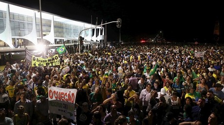 Au Brésil, la population proteste contre l'immunité de Lula, nommé Secrétaire général