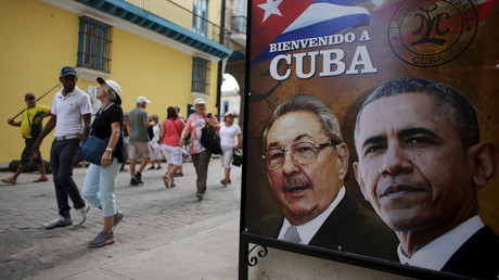 Barack Obama arrive à Cuba pour une visite historique 