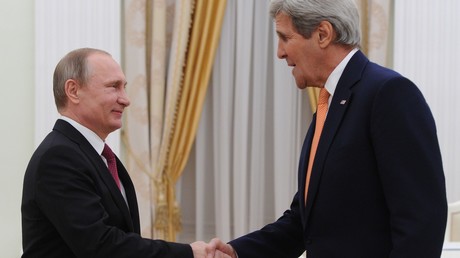 Vladimir Poutine et John Kerry à Moscou