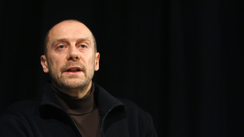 Affaire Klarsfeld-Soral : le procureur requiert trois mois avec sursis contre Alain Soral