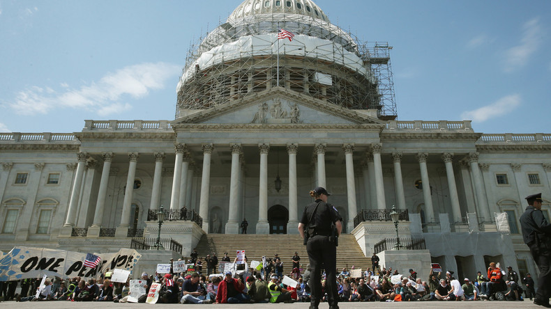Democracy Spring : de nombreuses arrestations au cours d’un sit-in à Washington