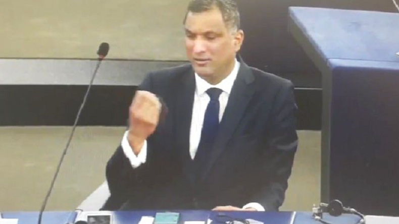 «Vous êtes des br*nleurs»: à Bruxelles, un parlementaire européen «agite» le débat sur le terrorisme