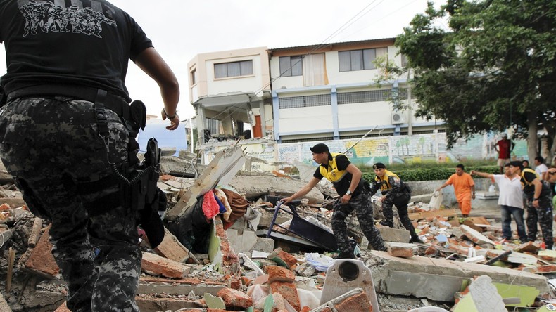 Equateur : 235 morts et 1600 blessés à cause d'un puissant tremblement de terre de magnitude 7,8