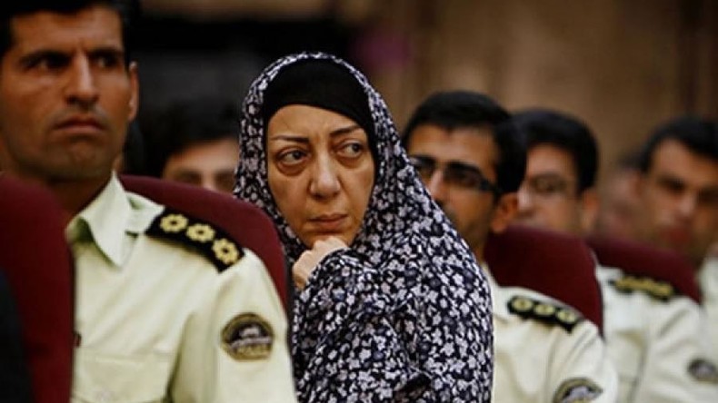 Voulant voir sa mère malade à Téhéran, une Franco-iranienne accusée d’espionnage est jetée en prison
