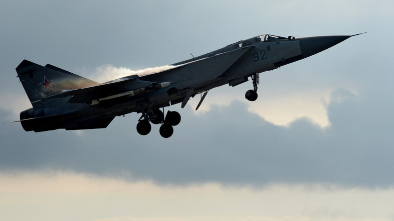 Un MiG-31 a intercepté un avion espion américain dans l’Extrême-Orient russe