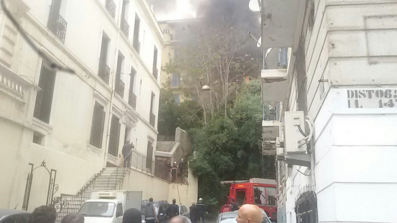 Algérie : Un énorme incendie ravage la Direction de l'Education à Alger (PHOTOS)