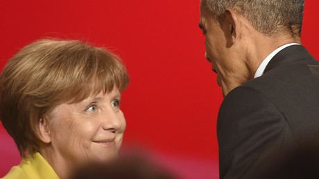 Barack Obama discute avec Angela Merkel à Hanovre 