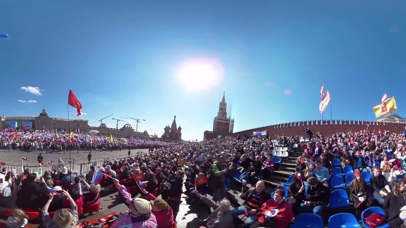 Les célébrations du 1er mai à Moscou comme si vous y étiez (VIDEO PANORAMIQUE)