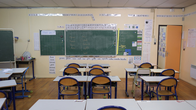 Prime aux enseignants : «C’est indigne, scandaleux et assez honteux de la part d’un président»