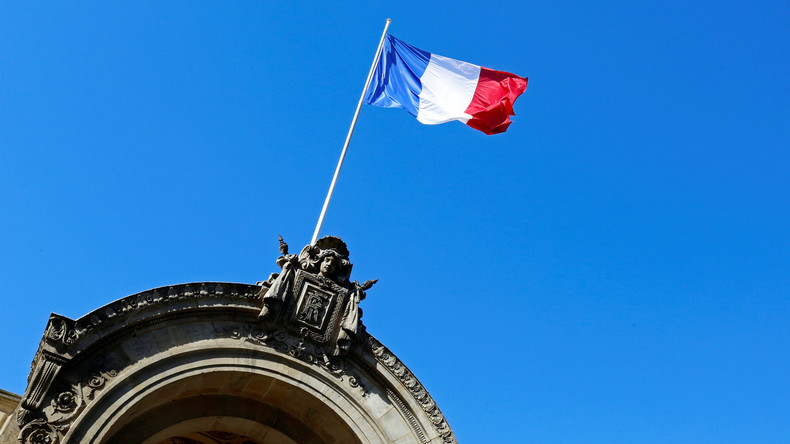 Chantez la Marseillaise et gagnez une caméra ! La dernière trouvaille du ministère de la Défense