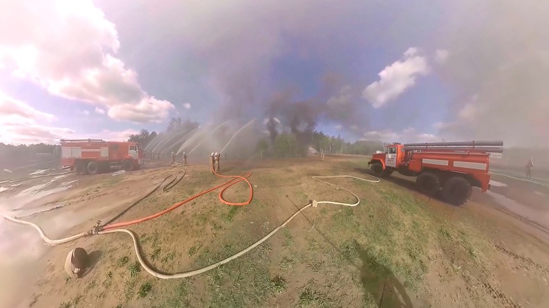 VIDEO PANORAMIQUE : les sauveteurs russes combattent les éléments comme dans un film-catastrophe