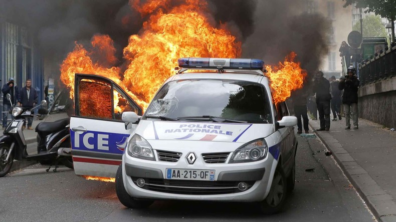 Des twittos se sentent trahis par la justice française