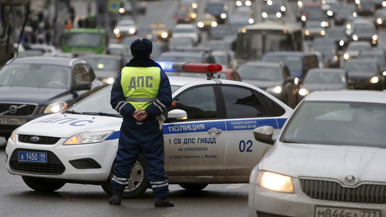 De jeunes privilégiés diffusent sur Periscope leur course-poursuite avec la police à Moscou (VIDEO)
