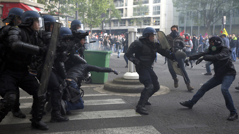 Grèves, blocages et cohérence