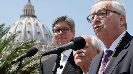 Juncker qualifie le blocage de la frontière italienne par l'Autriche de «catastrophe politique»