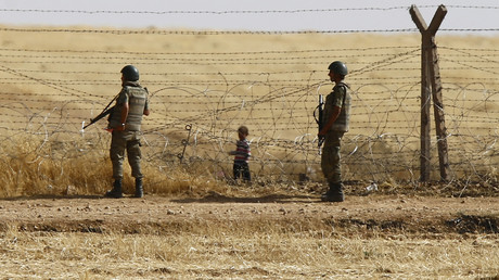 Crise migratoire : les terribles témoignages des réfugiés syriens sur les violences turques
