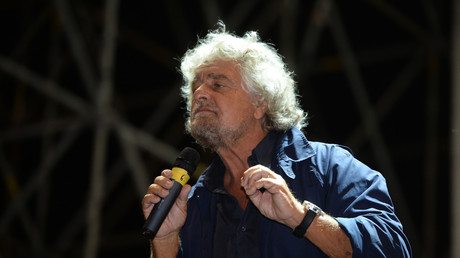 L'homme politique italien Beppe Grillo veut voir Sadiq Khan «se faire exploser à Westminster»