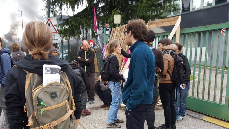 Loi Travail : blocage de l'entreprise de Pierre Gattaz en Isère