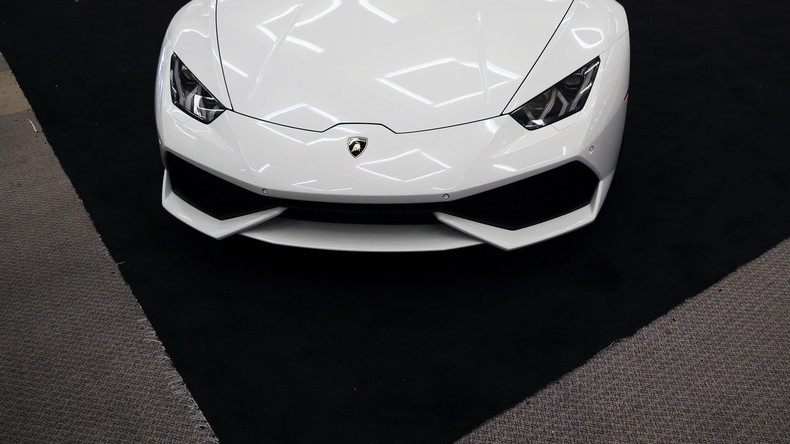 Quand la police londonienne s'autorise une virée à toute vitesse... en Lamborghini confisquée