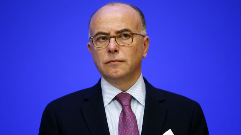 A toutes les unités : recadrage en règle de la part de Bernard Cazeneuve