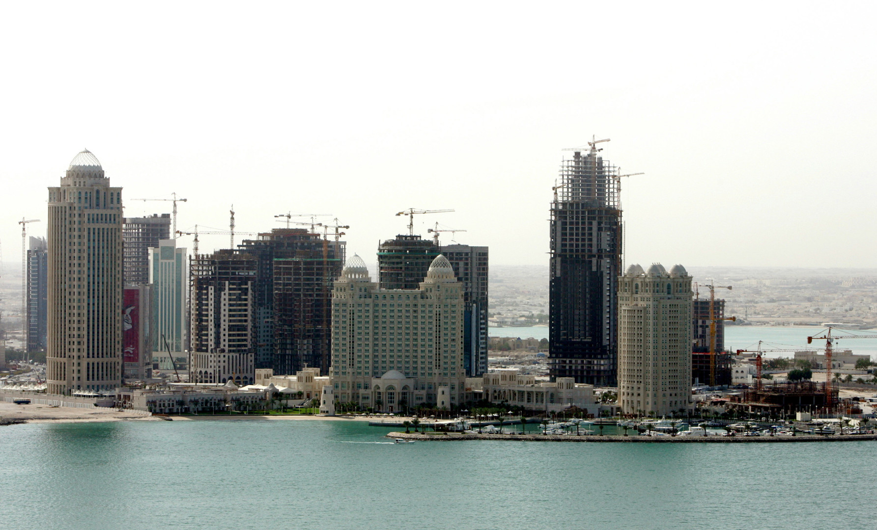 Le Qatar prévoit un déficit budgétaire pour la première fois depuis 15 ans