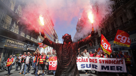 Loi travail : les actions coup de poing se multiplient partout en France (PHOTOS, VIDEOS)