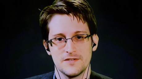 Avant de tout révéler, Snowden aurait essayé de faire part de ses doutes à sa hiérarchie