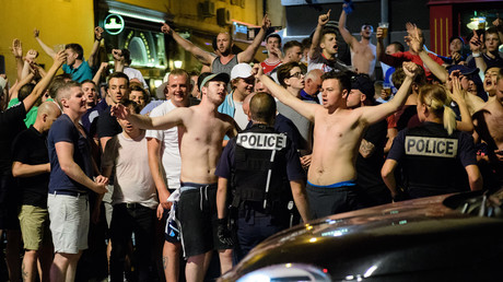 Euro 2016 : violente rixe à Marseille entre supporteurs (VIDEOS)