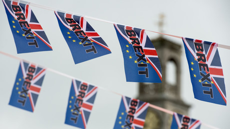 Royaume-Uni : deux sondages donnent le Brexit en tête de six points 