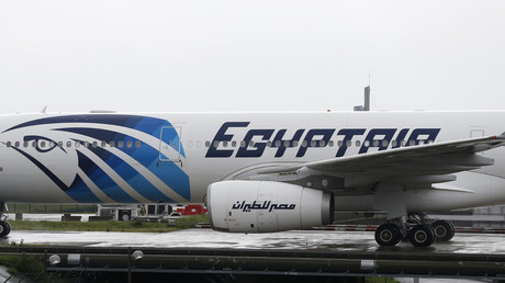 Crash EgyptAir : une des deux boîtes noires de l'avion a été retrouvée en Méditerannée