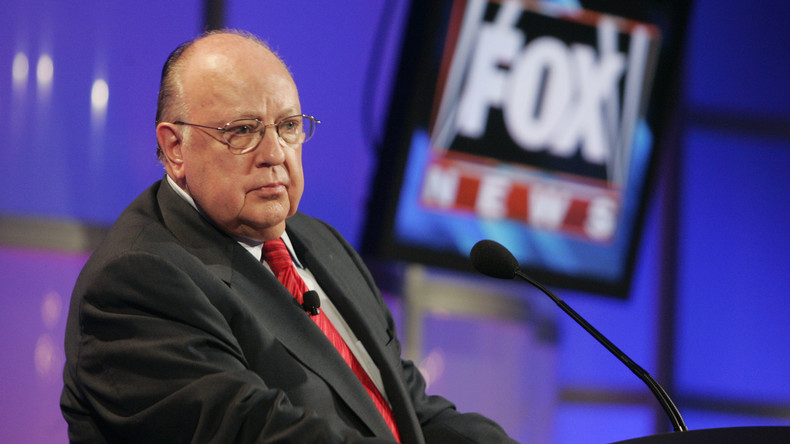 Impliqué dans un scandale sexuel, le président de Fox News contraint de démissionner
