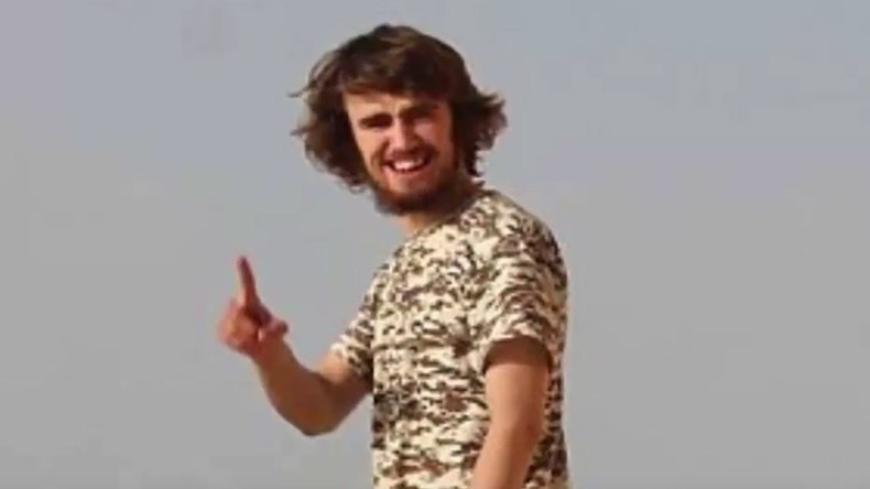 En Syrie, les beignets et les kebabs manquent au britannique Jihadi Jack, mais pas ses parents
