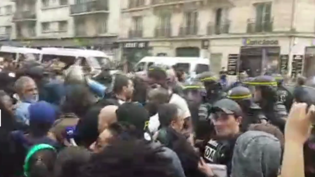 Manifestation à la mémoire d'Adama Traoré à la Gare du Nord à Paris