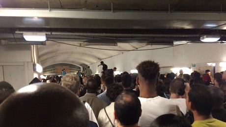 Paris : mouvement de panique à la station Châtelet après un accident grave de voyageur (IMAGES)