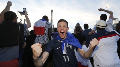 Finale France-Portugal : affrontement ultime vu depuis les fan-zones des deux pays