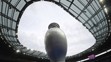 Euro 2016 : un colis suspect a été retrouvé devant l'hôtel des Bleus 