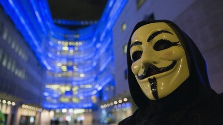 «On ne pardonne pas. On n’oublie pas.» : Anonymous en croisade après l’attentat de Nice (VIDEOS)