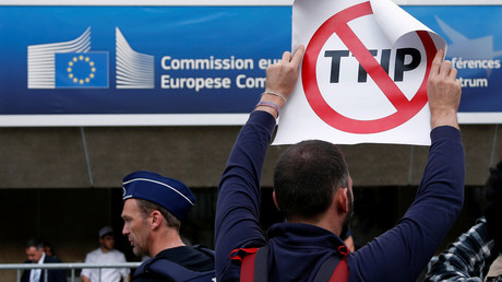 Pour l'Union européenne, le TTIP est la solution toute trouvée au Brexit, selon John Kerry