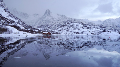 La Norvège va-t-elle offrir une montagne à la Finlande pour son anniversaire ?