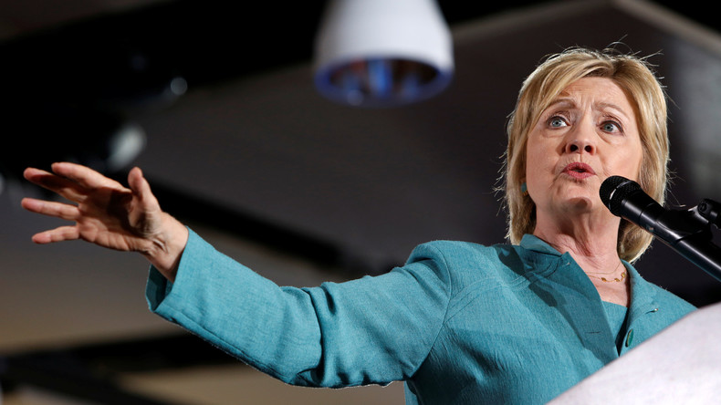 «Les médias américains détournent l'attention de tout ce qui peut gêner Hillary Clinton»