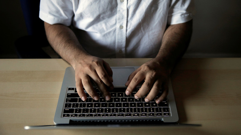 Nigéria : le champion de l'arnaque sur internet arrêté