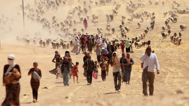 L'Etat islamique aurait capturé 3 000 réfugiés irakiens qui tentaient de fuir les zones de combat