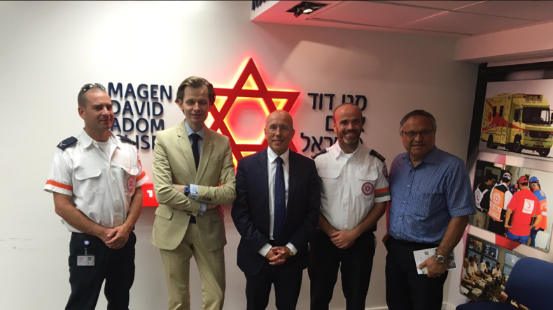 Les députés LR Ciotti et Larrivé vont en Israël pour s'inspirer des méthodes antiterroristes